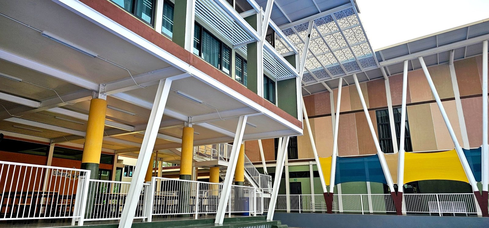 Hastin International School
