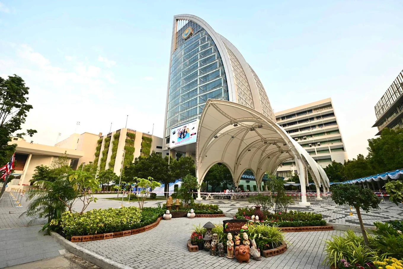 University of the Thai Chamber of Commerce